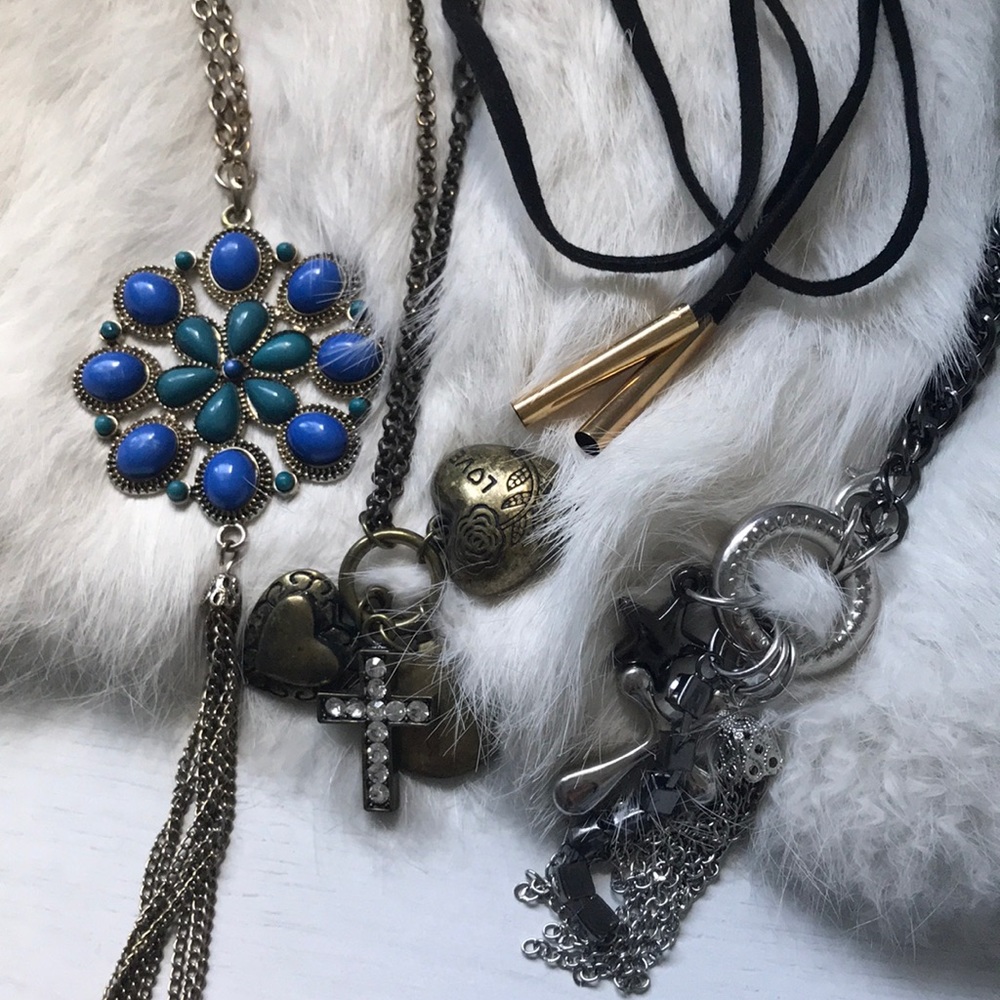 3/$25💎4 Cute Necklaces